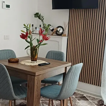 Apartman Alighieri