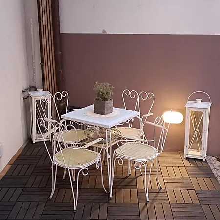 Apartman Alighieri *